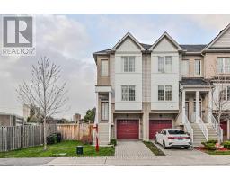 40 MANTELLO DRIVE, Toronto, Ontario
