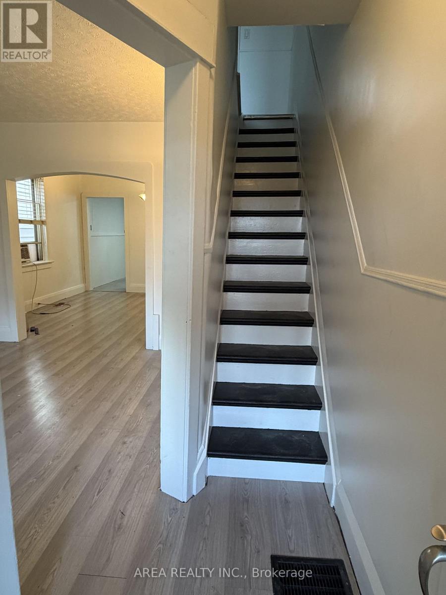 48 Corby Avenue, Toronto, Ontario  M6E 1V3 - Photo 2 - W13672404