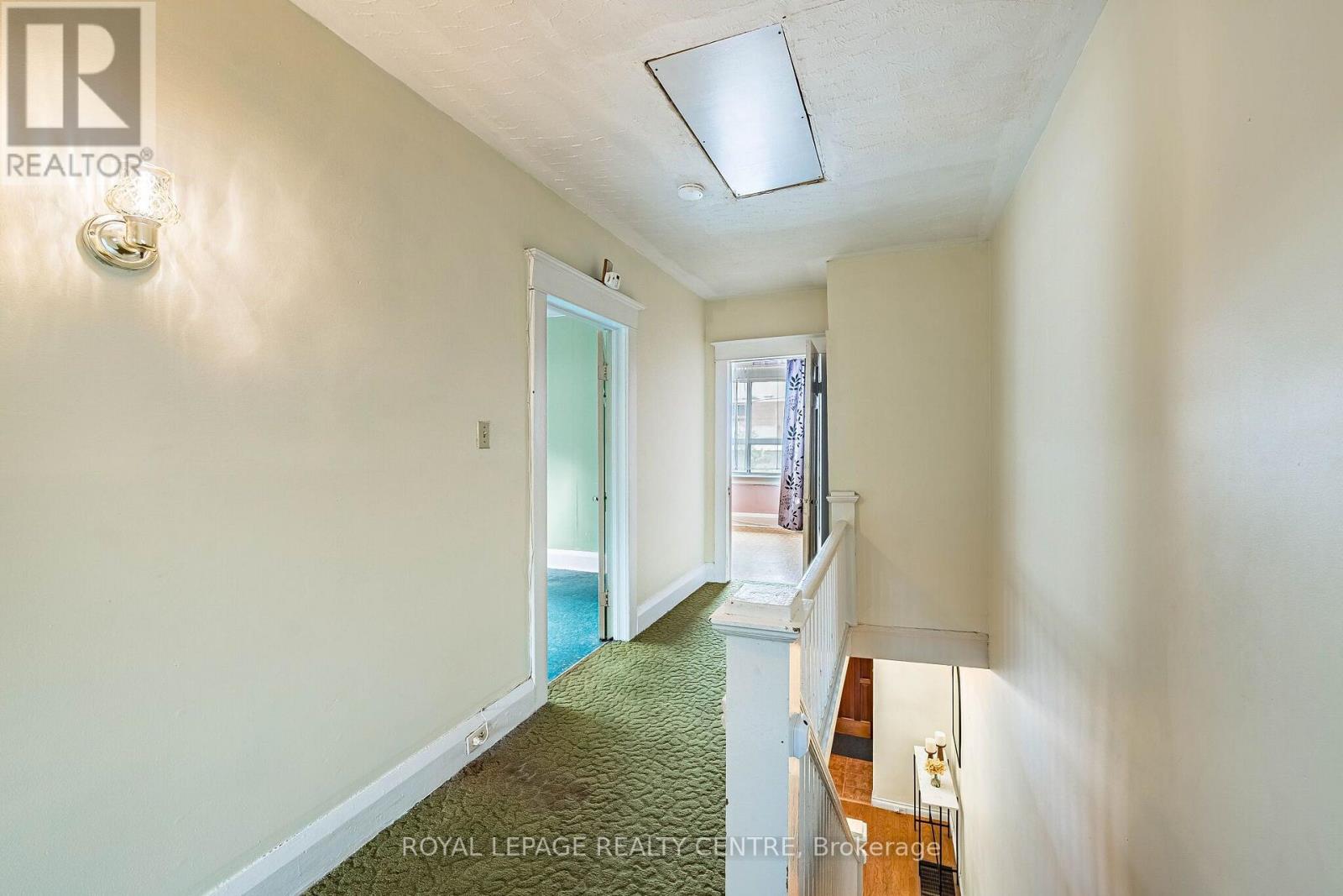 115 Priscilla Avenue, Toronto, Ontario  M6S 3W4 - Photo 17 - W13672420
