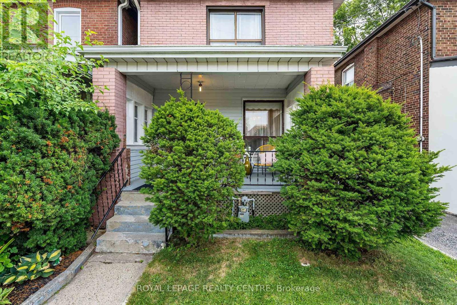 115 Priscilla Avenue, Toronto, Ontario  M6S 3W4 - Photo 3 - W13672420