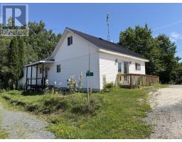 2 Queen Victoria ST, Desbarats, Ontario