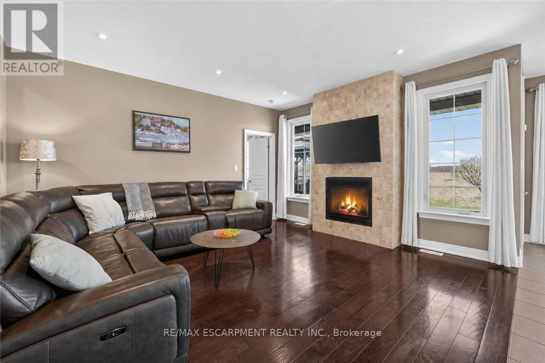 58 Forestview Court, West Lincoln, Ontario  L0R 2A0 - Photo 5 - X13672234