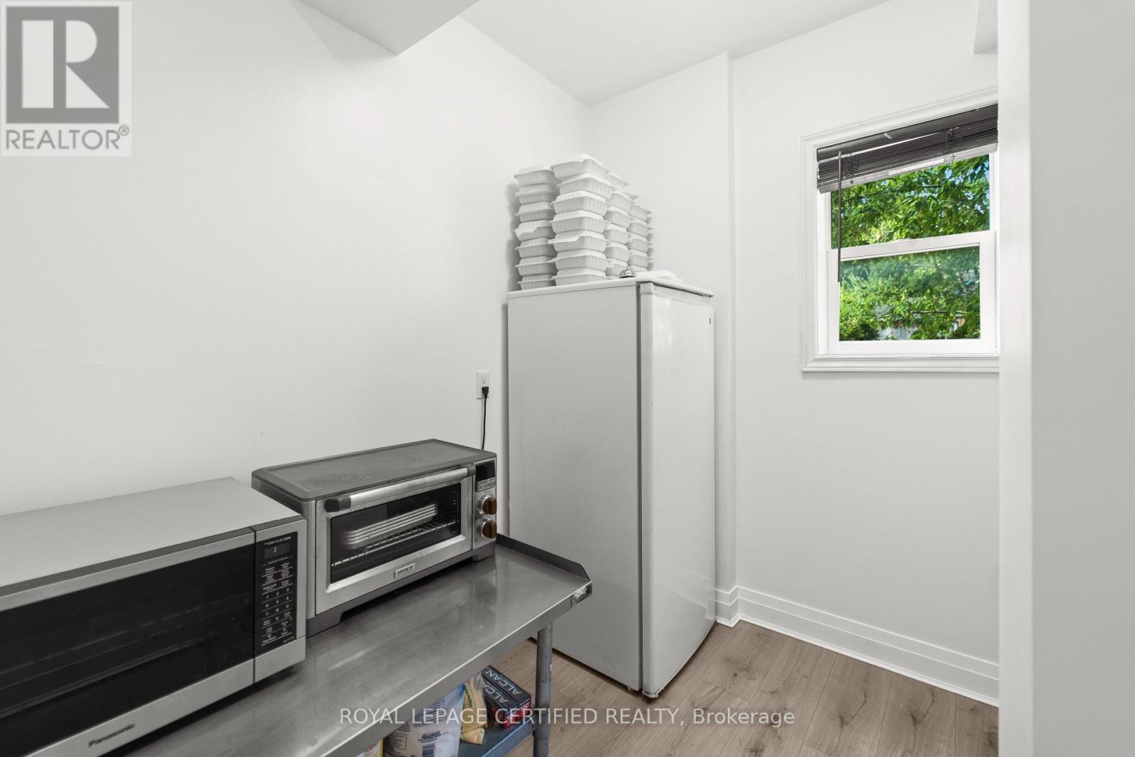 25 Eby Street S, Kitchener, Ontario N2G 3K6 - Photo 13 - X13672272