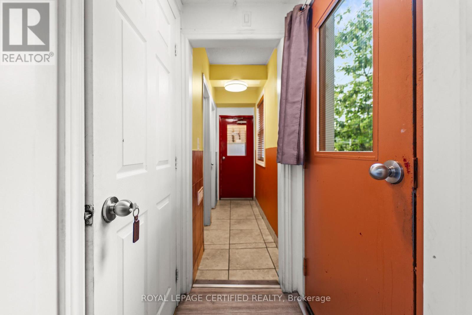 25 Eby Street S, Kitchener, Ontario N2G 3K6 - Photo 8 - X13672272