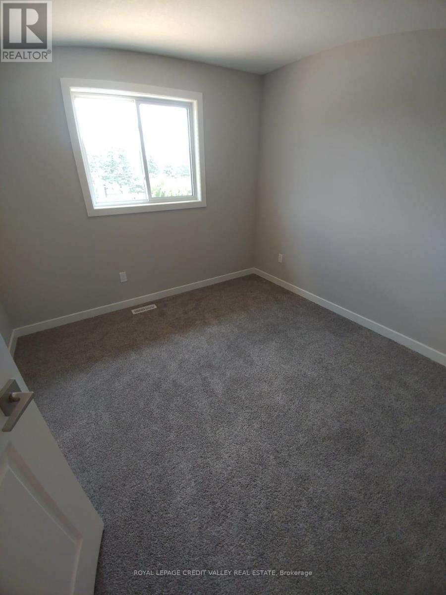 123 Denrich Avenue, Tillsonburg, Ontario  N4G 0H2 - Photo 2 - X13672380