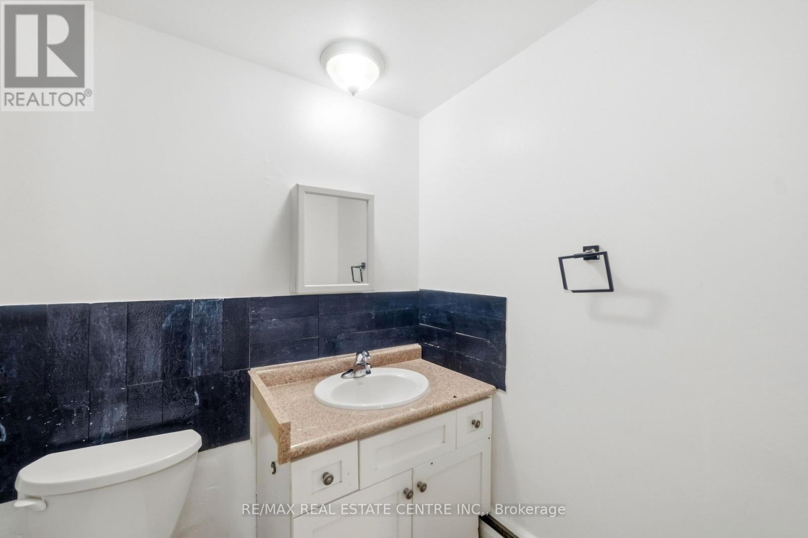 10 - 76 Borden Parkway, Kitchener, Ontario N2M 3T4 - Photo 20 - X13672394