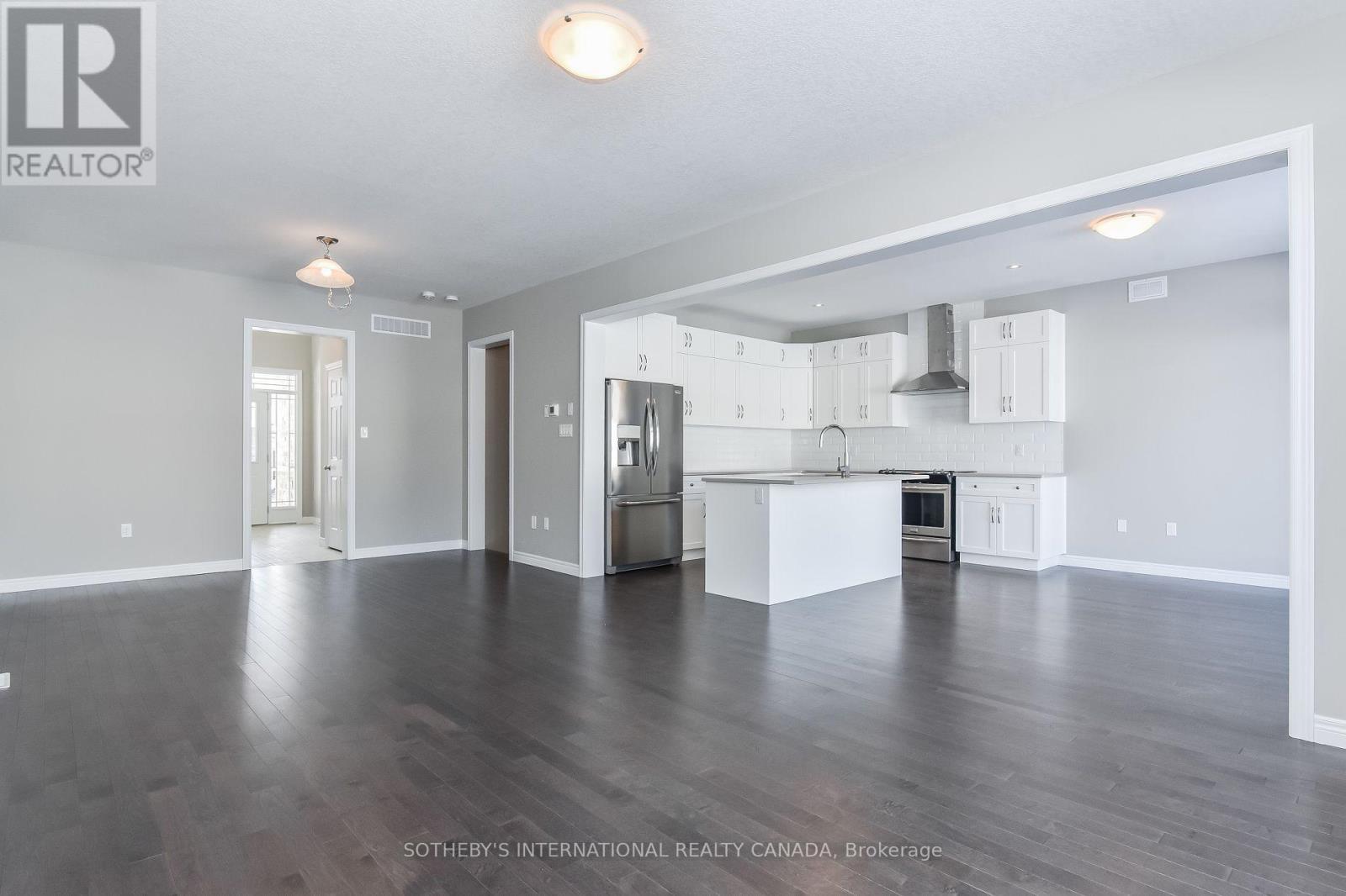 529 Anton Crescent, Kitchener, Ontario  N2R 1P6 - Photo 7 - X13672400