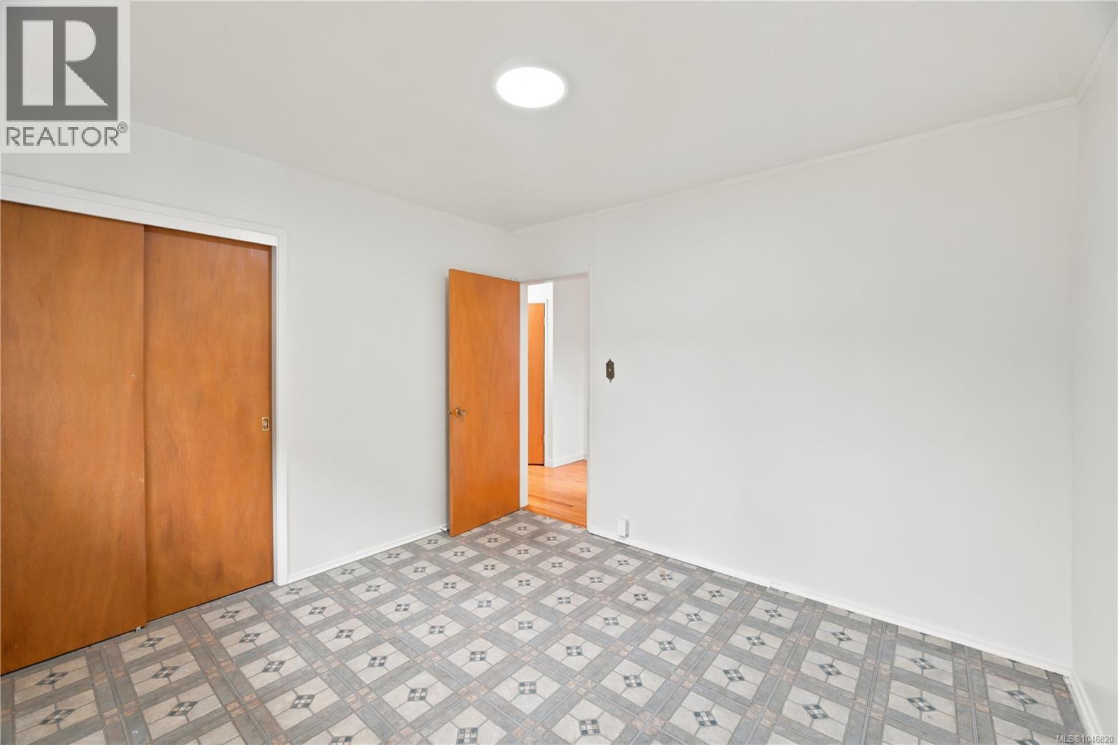 560 Mountfield St, Saanich, British Columbia  V8X 1Y8 - Photo 29 - 1046820