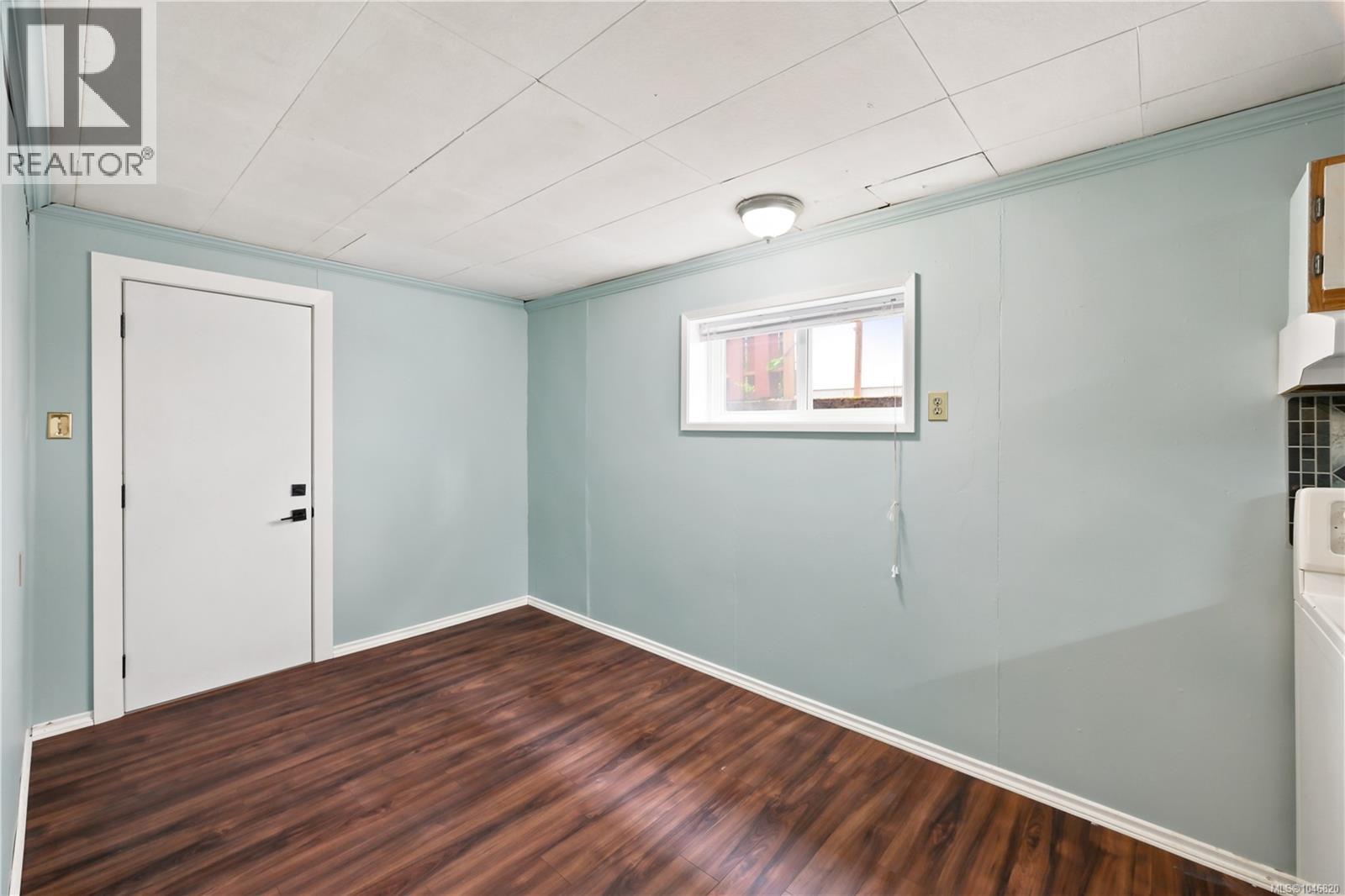 560 Mountfield St, Saanich, British Columbia  V8X 1Y8 - Photo 33 - 1046820
