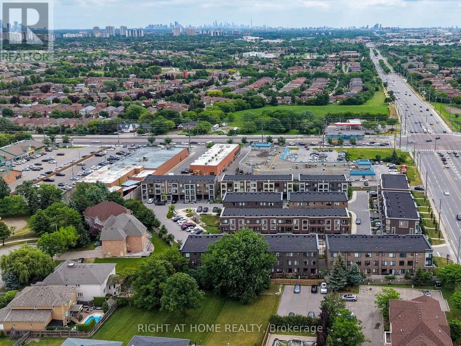 23 Moneypenny Place, Vaughan, Ontario  L4J 0K9 - Photo 2 - N13435574