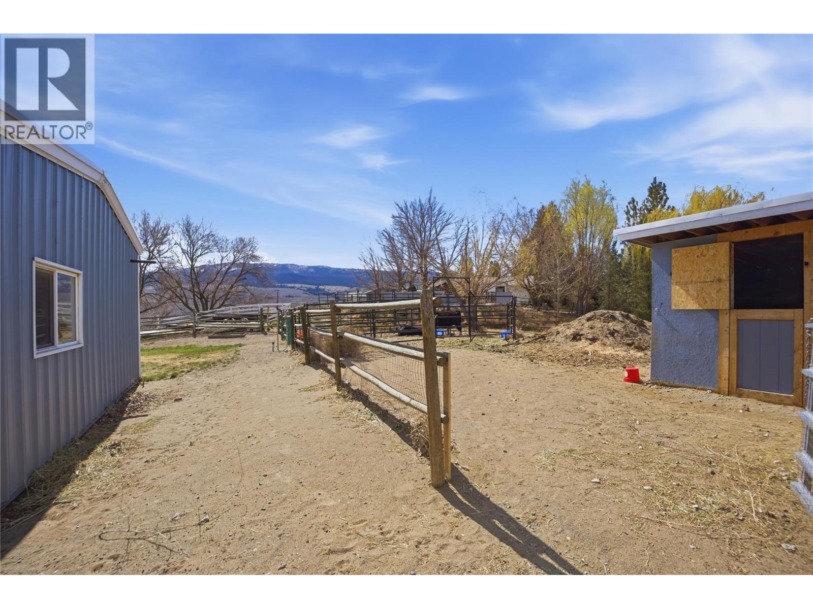 6857 Valley Road, Kamloops, British Columbia  V0K 2P0 - Photo 47 - 10397626