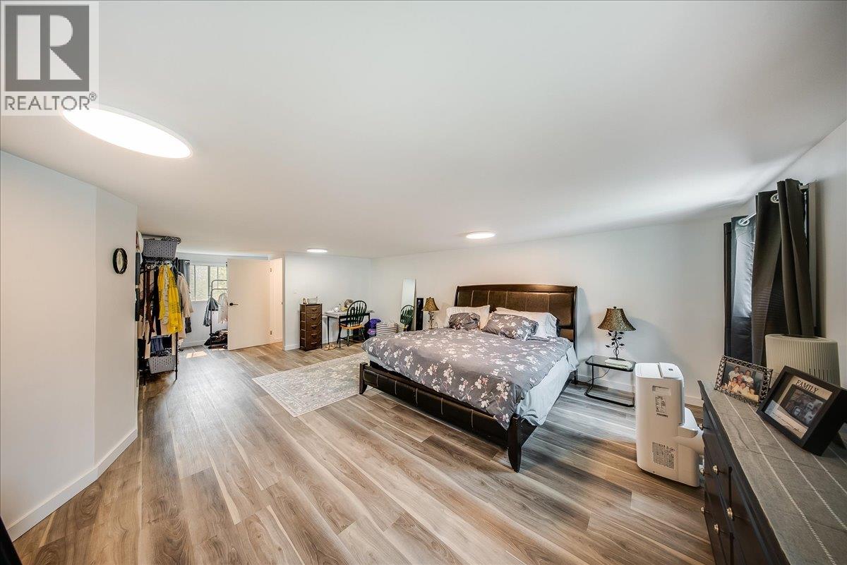 814 16th Avenue, Genelle, British Columbia  V0G 1G0 - Photo 32 - 10397568
