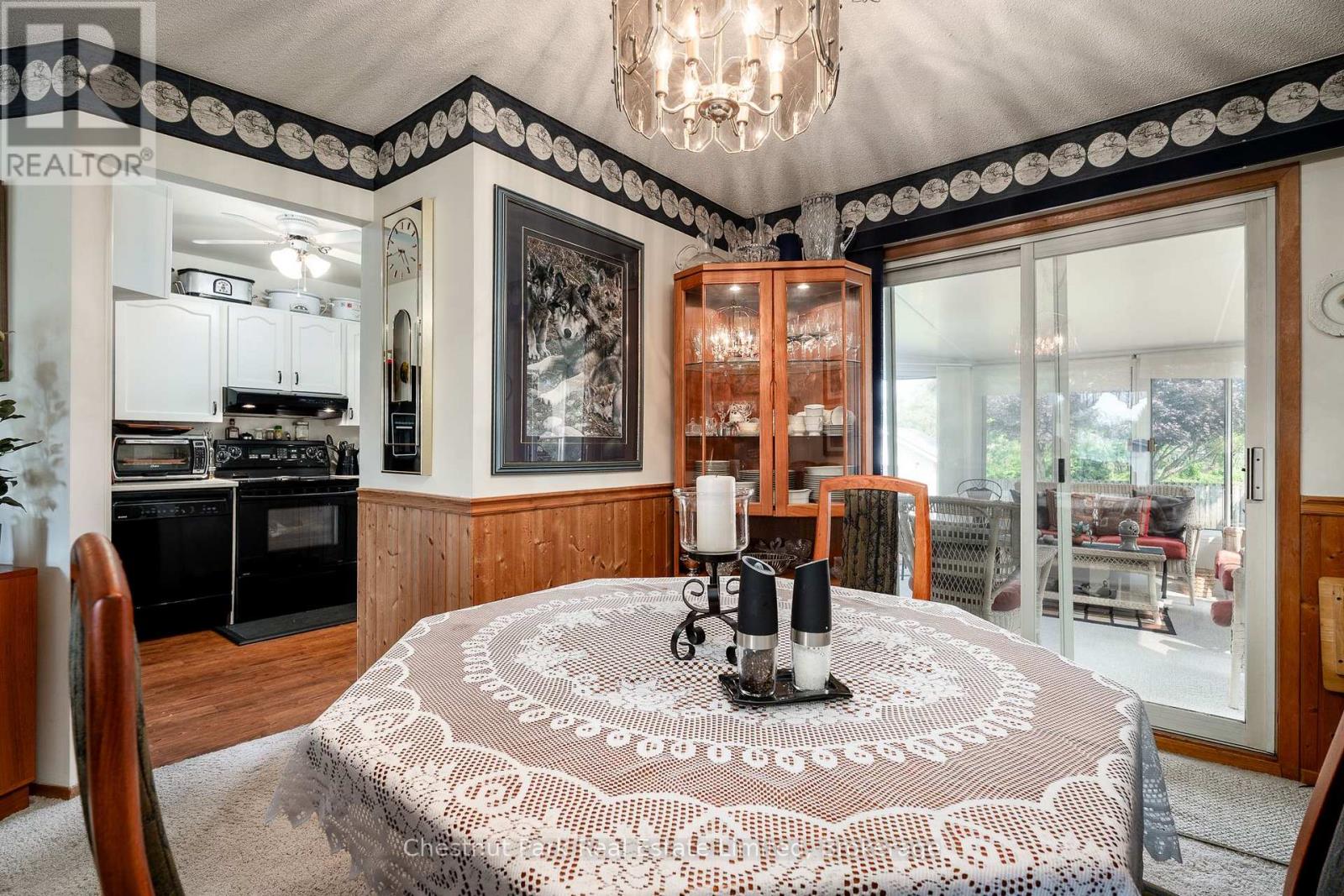 4 First Avenue, Prince Edward County, Ontario  K0K 3L0 - Photo 11 - X13672484