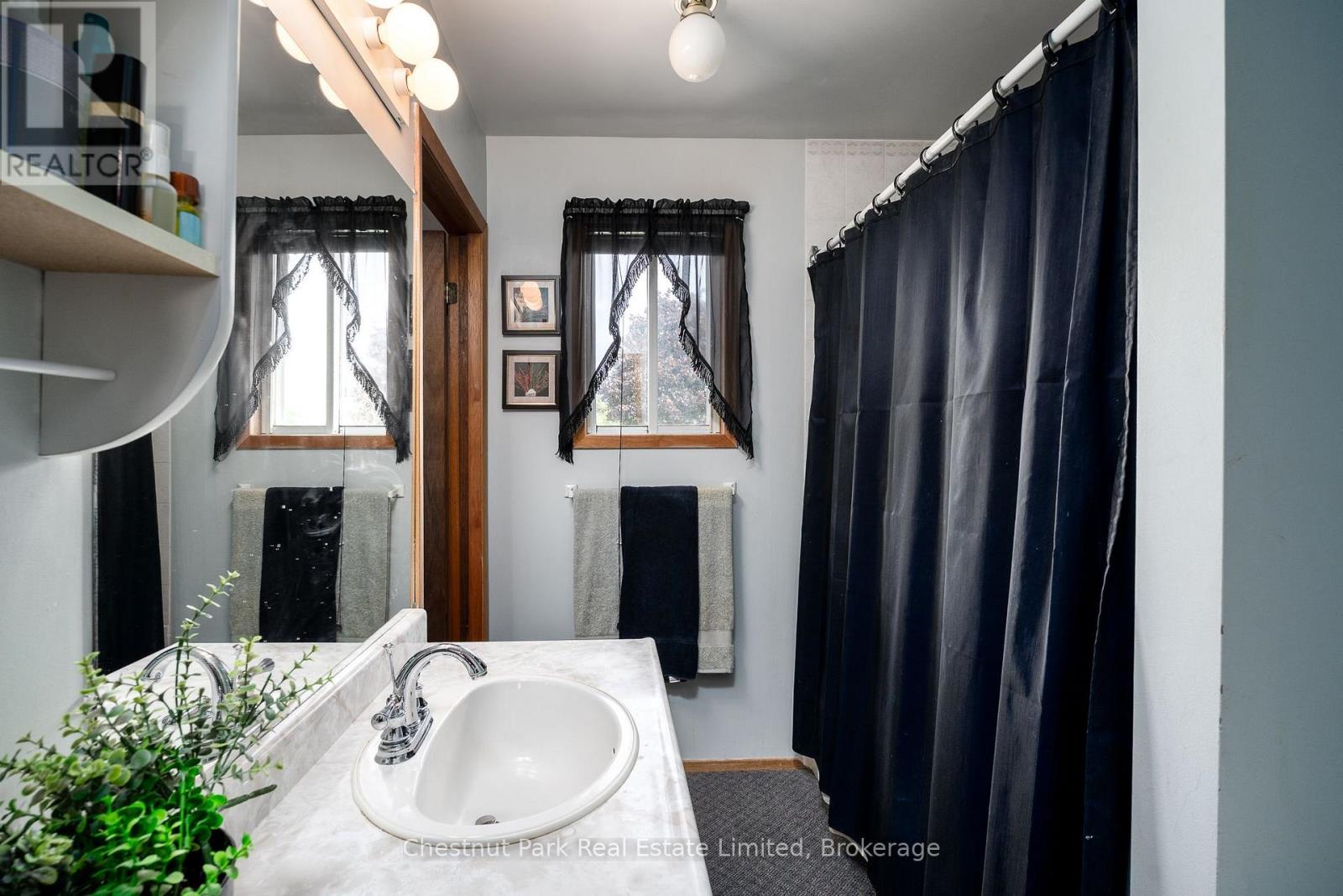 4 First Avenue, Prince Edward County, Ontario  K0K 3L0 - Photo 15 - X13672484