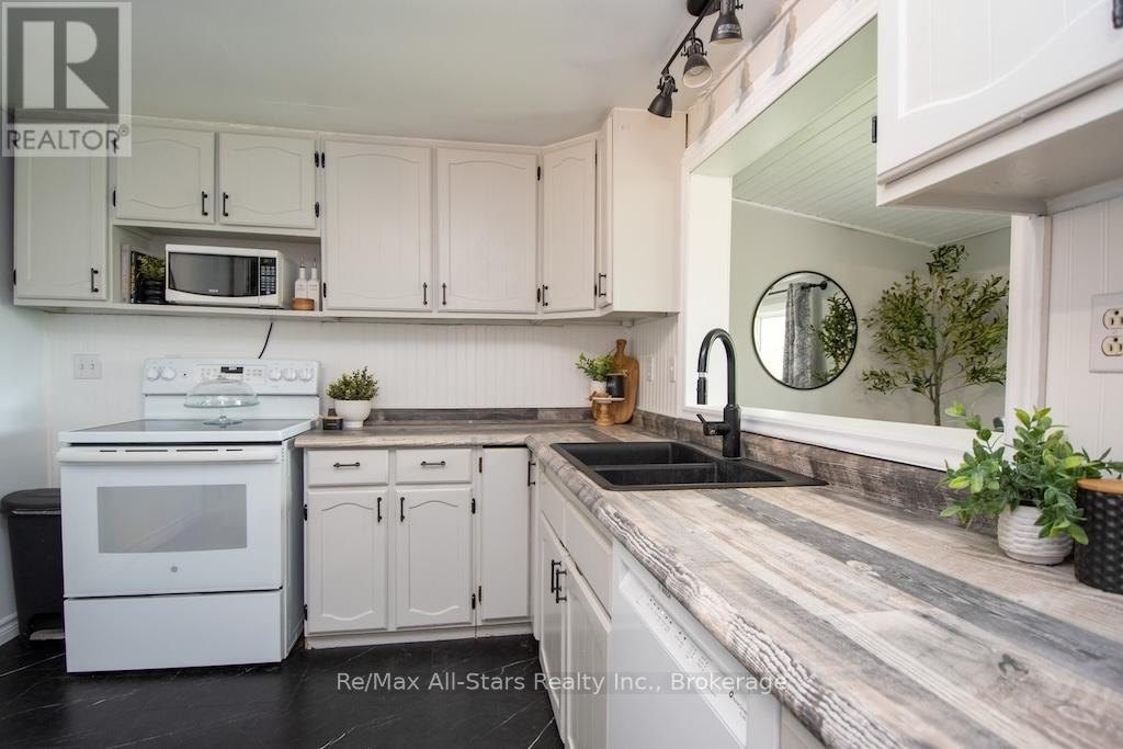 9 Riverside Drive, Kawartha Lakes, Ontario  K9V 0H6 - Photo 20 - X13672558