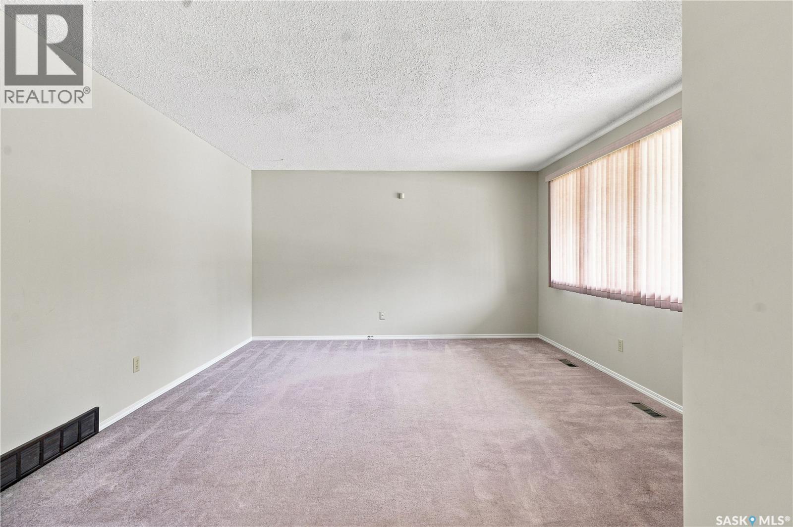 1813 Richardson Road, Saskatoon, Saskatchewan  S7L 4B6 - Photo 7 - SK045456