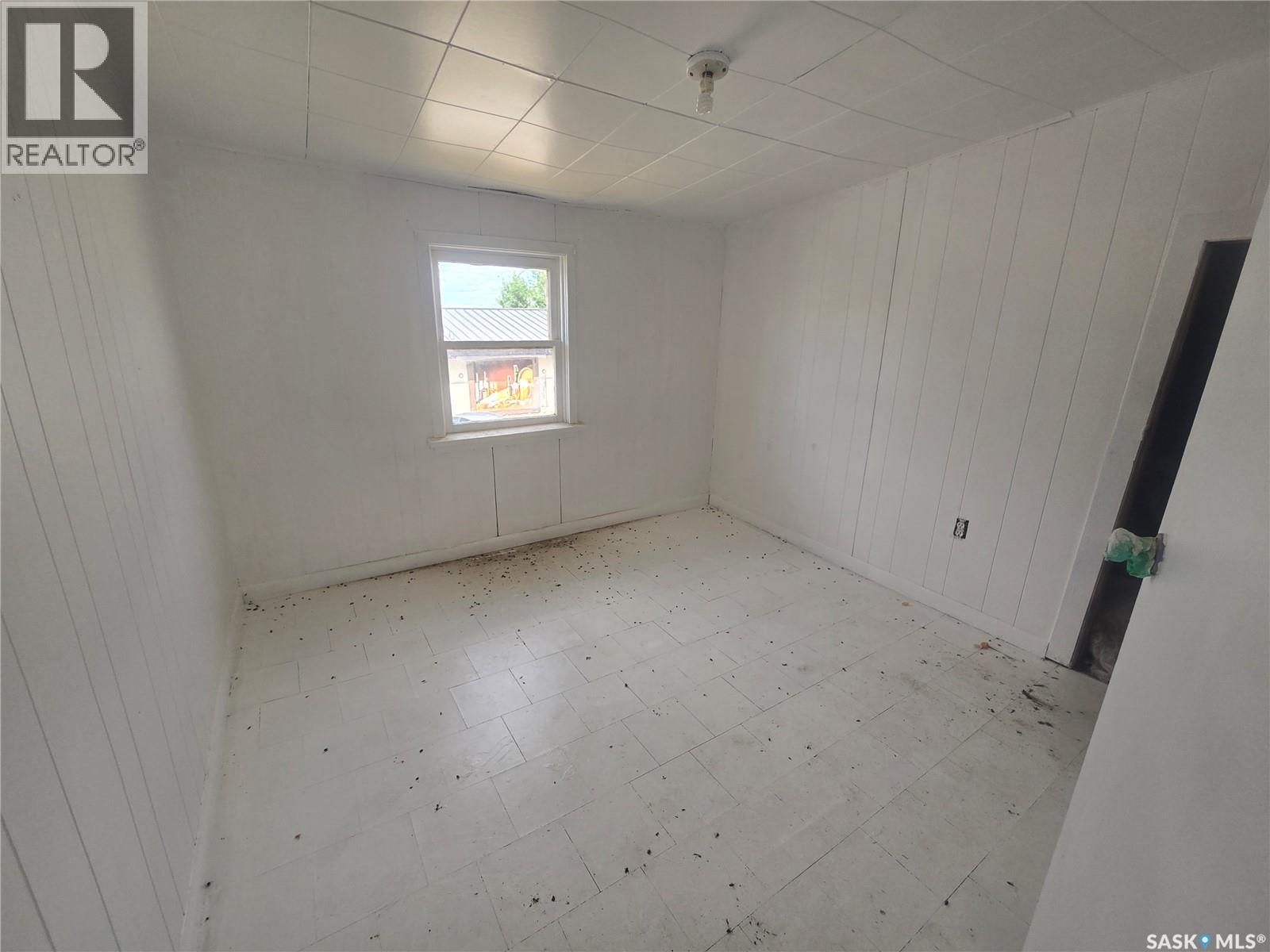 419 Main Street, Kipling, Saskatchewan  S0G 2S0 - Photo 27 - SK045236