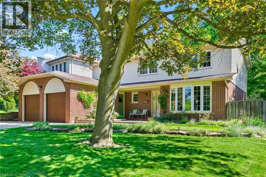 255 SPRING GARDEN Road, Oakville, Ontario