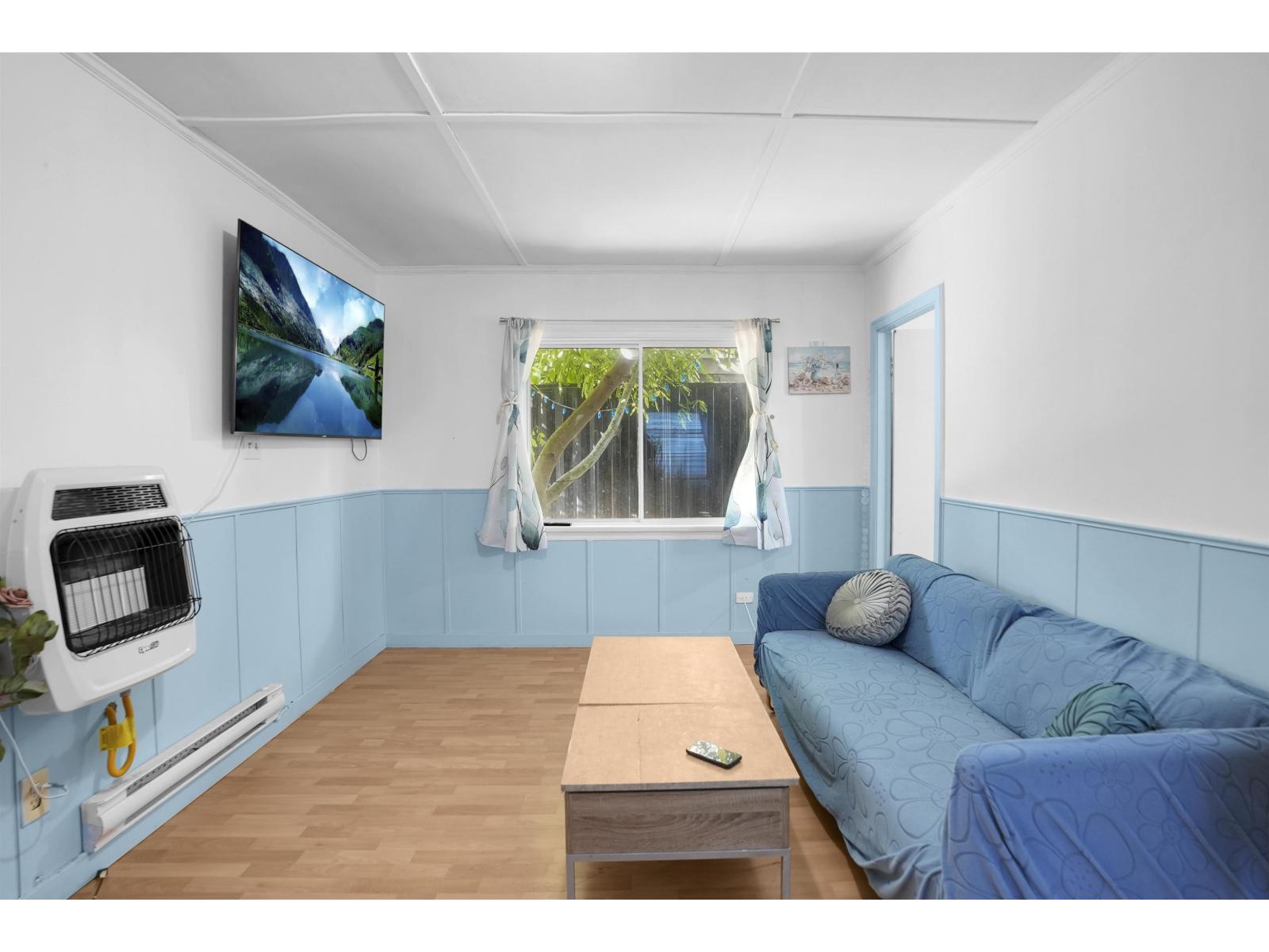 942 Lee Street, White Rock, British Columbia  V4B 4N8 - Photo 6 - R3154273