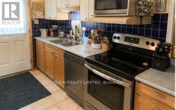 14 Glanworth Avenue, St. Thomas, Ontario  N5R 1E7 - Photo 4 - X13672566