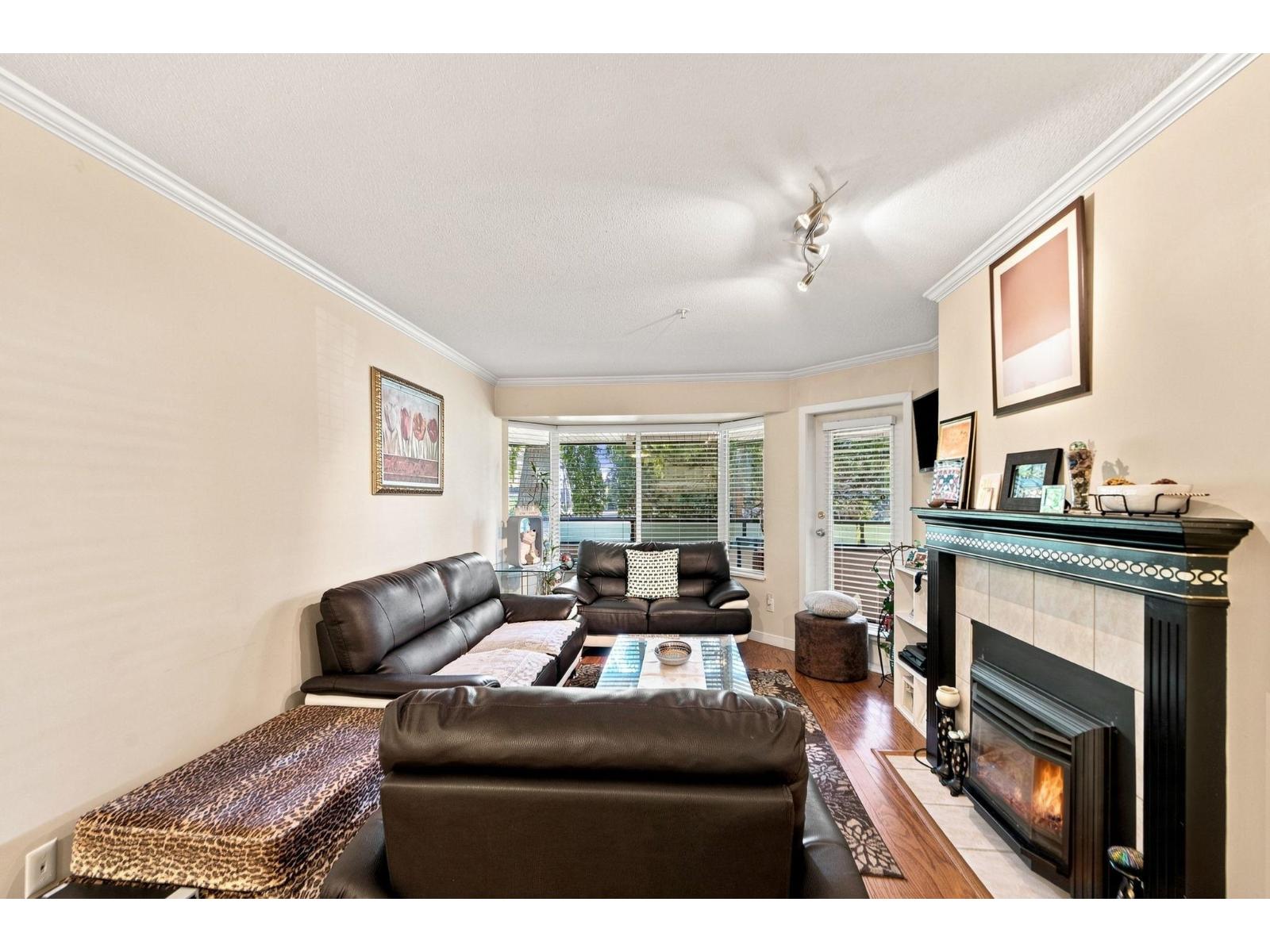 105 2958 Trethewey Street, Abbotsford, British Columbia  V2T 6P6 - Photo 4 - R3155236