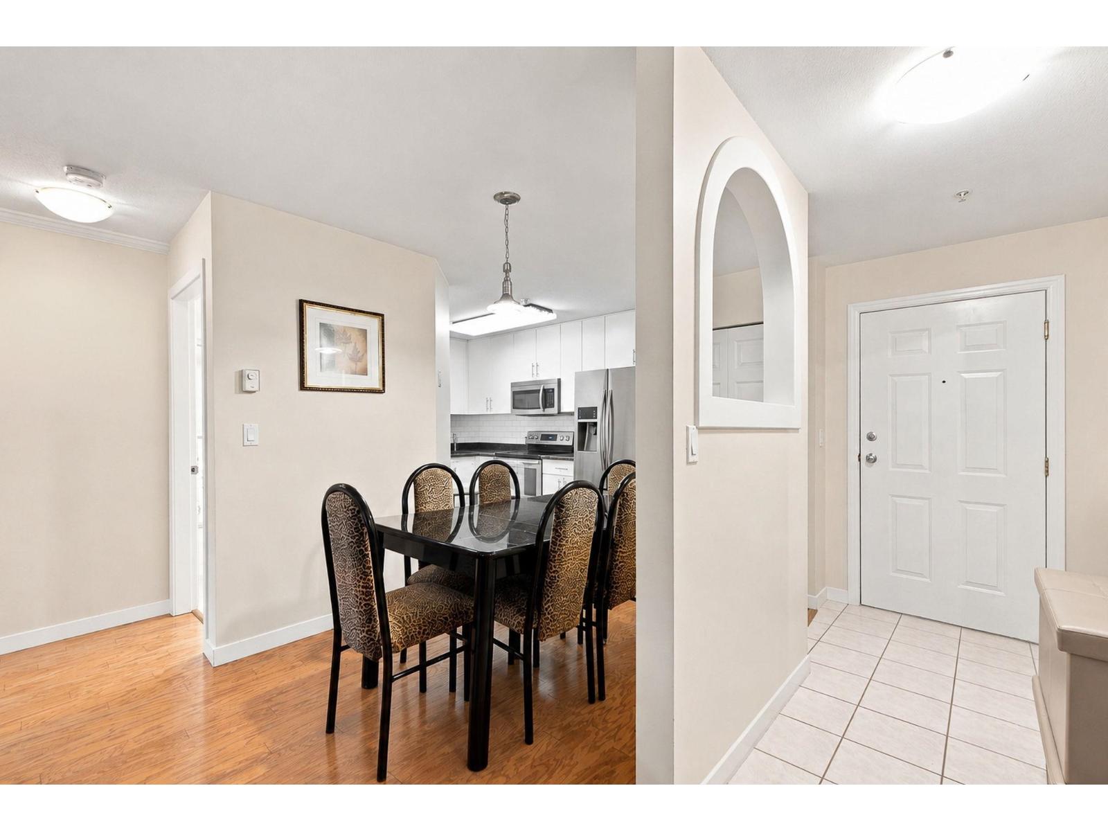 105 2958 Trethewey Street, Abbotsford, British Columbia  V2T 6P6 - Photo 5 - R3155236