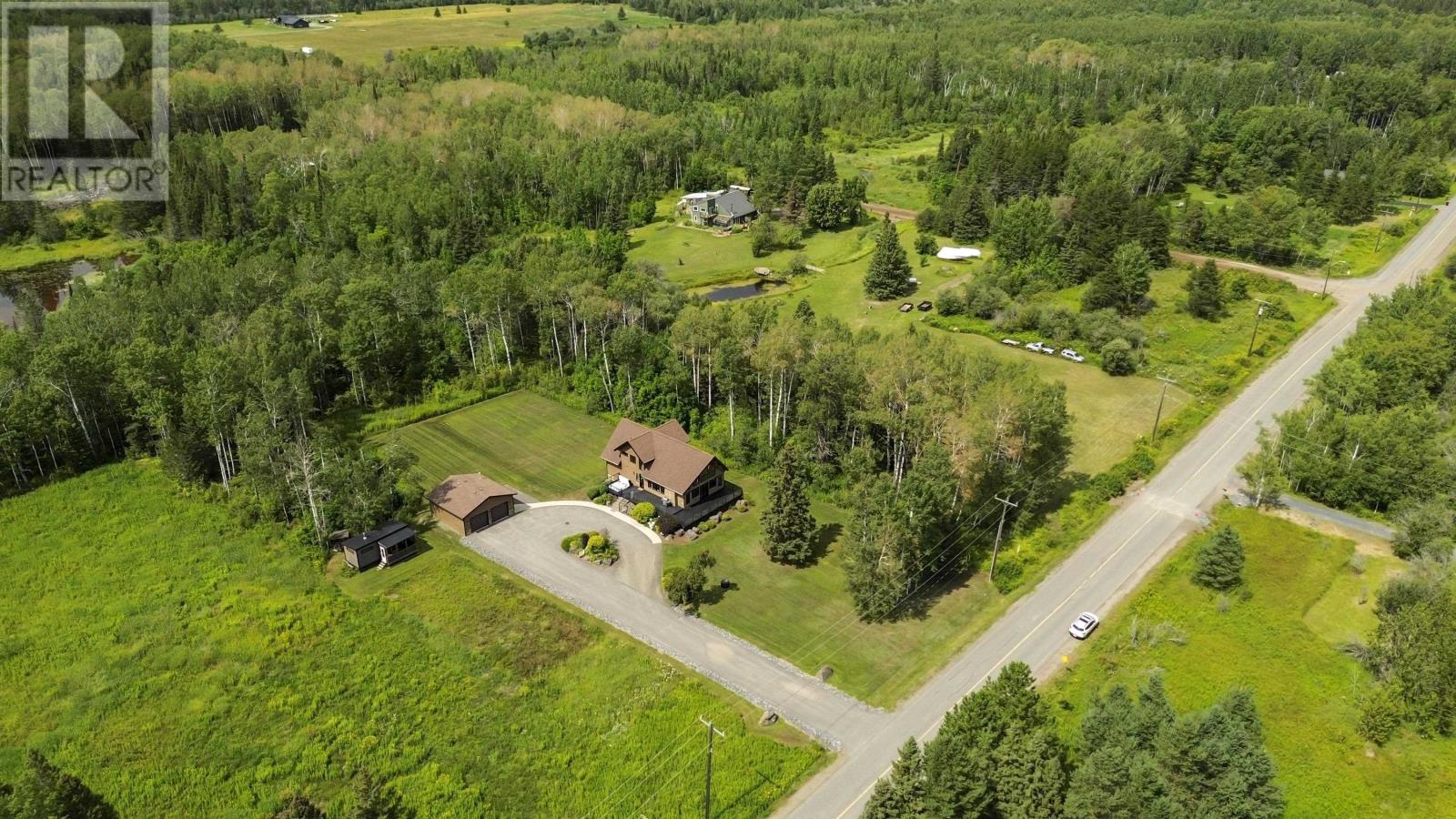6065 Loch Lomond Road, Thunder, Ontario  P7J 1E7 - Photo 6 - TB2602350