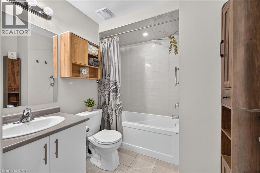 40 Zinfandel Drive Unit# 35, Hamilton, Ontario  L8E 0L1 - Photo 38 - 40855474