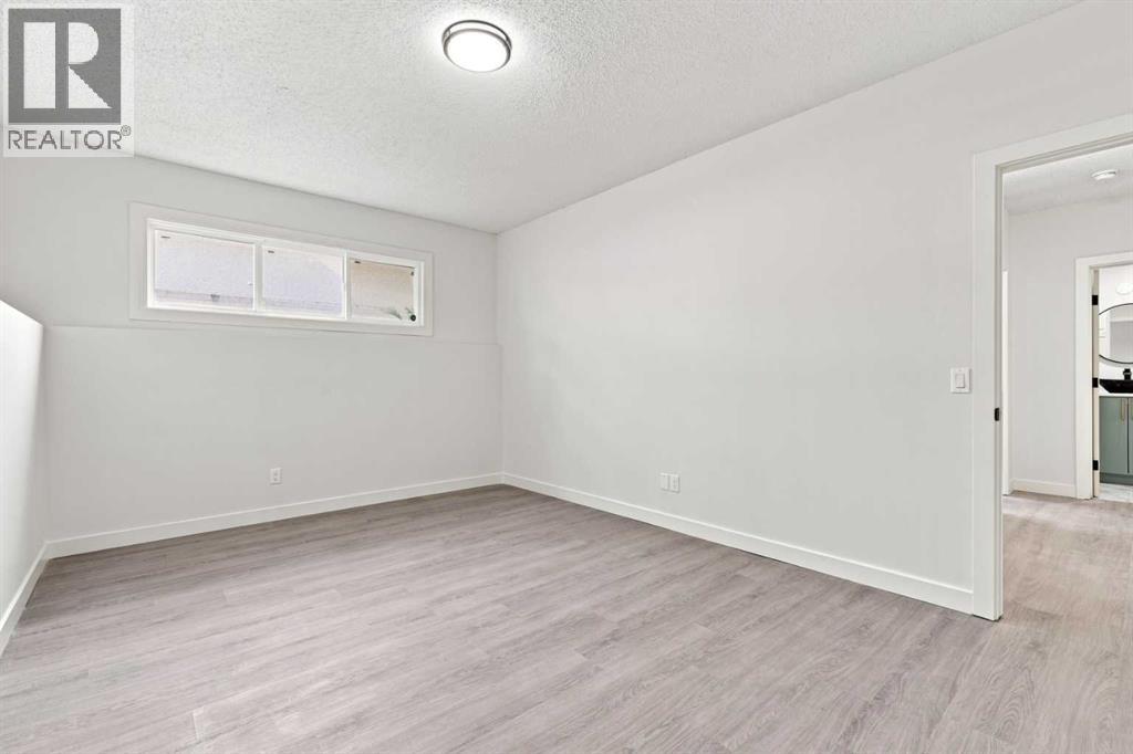 427 Falmere Road NE, Calgary, Alberta  T3J 2Z8 - Photo 32 - A2335820