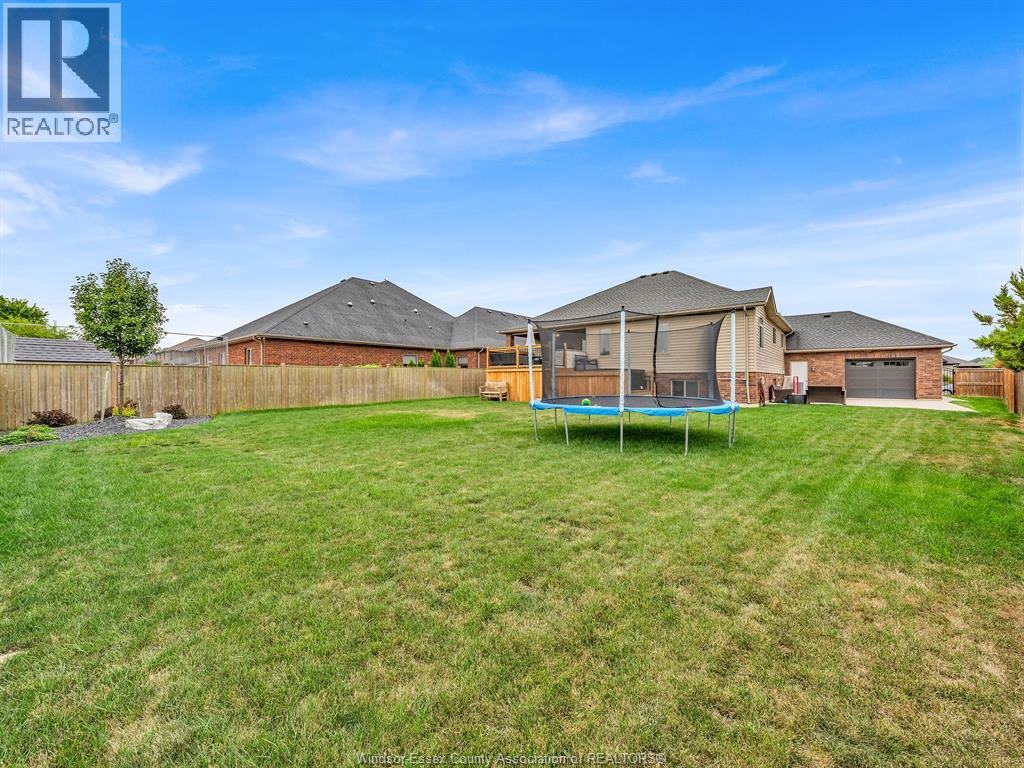1385 Pascal Avenue, Lakeshore, Ontario  N0R 1A0 - Photo 48 - 26019771