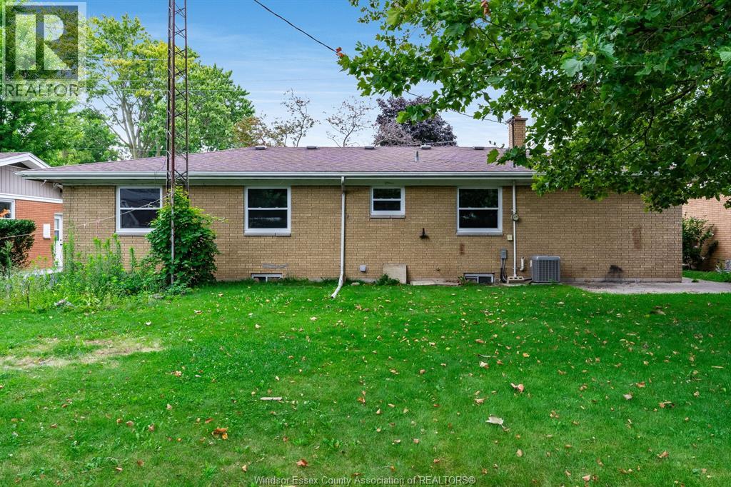 118 Queens, Leamington, Ontario  N8H 3H4 - Photo 37 - 26019054