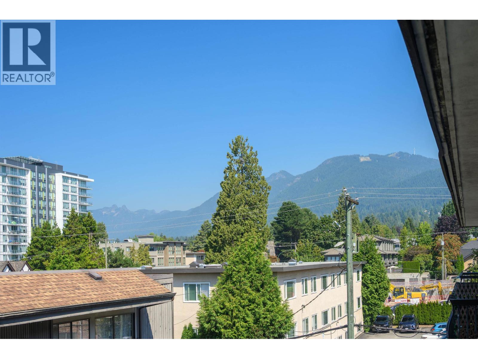 302 214 E 15th Street, North Vancouver, British Columbia  V7L 2R3 - Photo 5 - R3155504