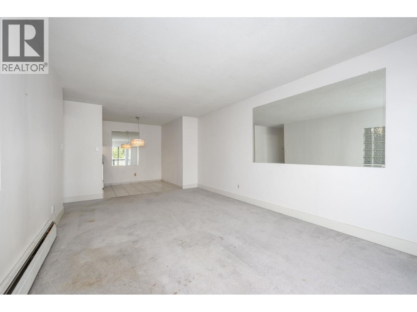 302 214 E 15th Street, North Vancouver, British Columbia  V7L 2R3 - Photo 8 - R3155504