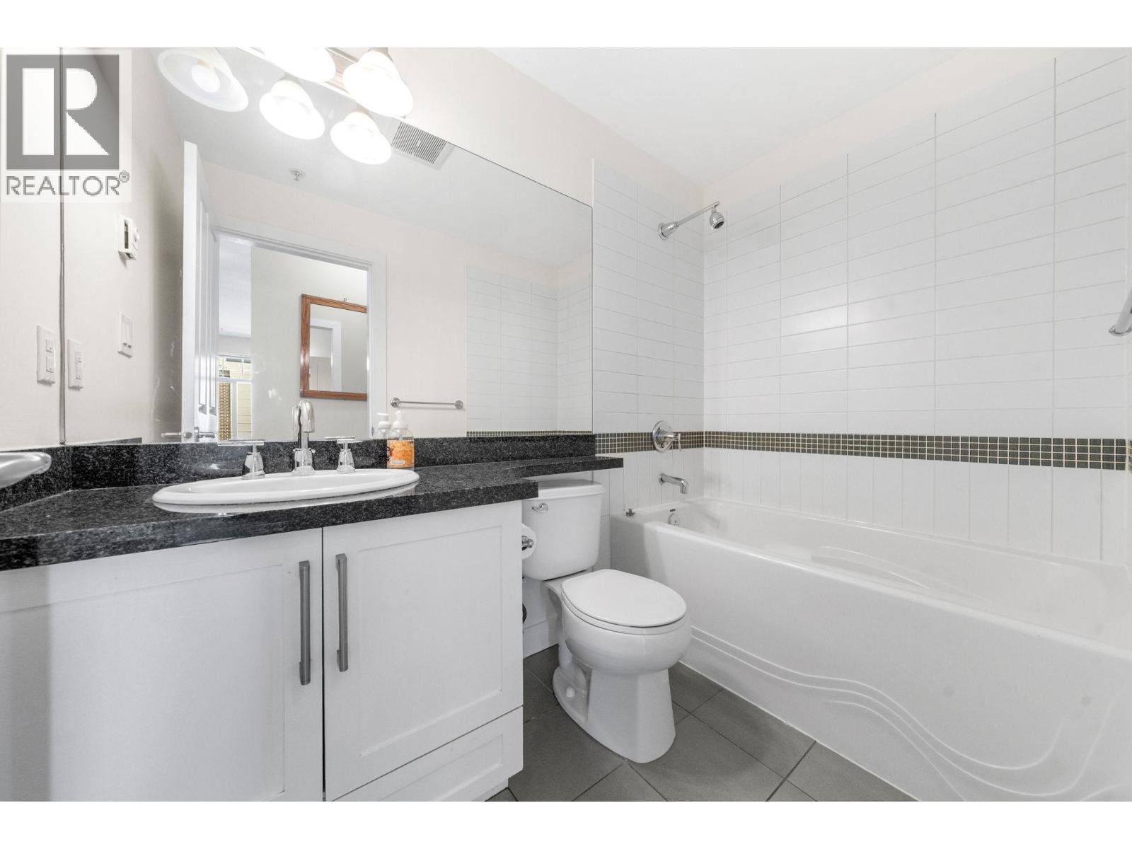 313 2353 Marpole Avenue, Port Coquitlam, British Columbia  V3C 2A1 - Photo 13 - R3155507