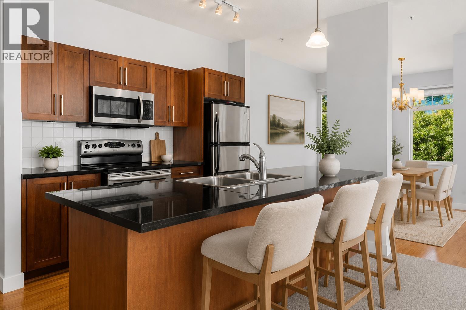 313 2353 Marpole Avenue, Port Coquitlam, British Columbia  V3C 2A1 - Photo 3 - R3155507