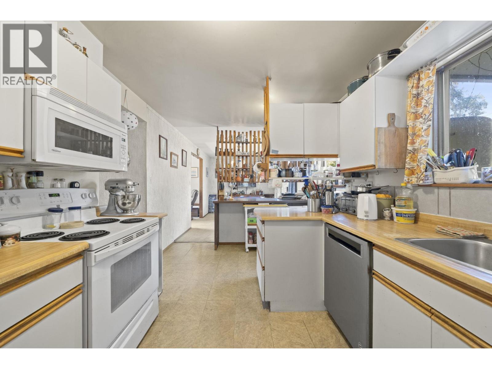 6731 Camsell Crescent, Richmond, British Columbia  V7C 2M9 - Photo 13 - R3155512