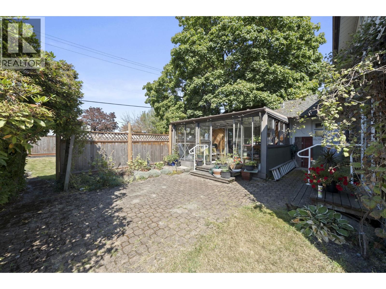 6731 Camsell Crescent, Richmond, British Columbia  V7C 2M9 - Photo 29 - R3155512