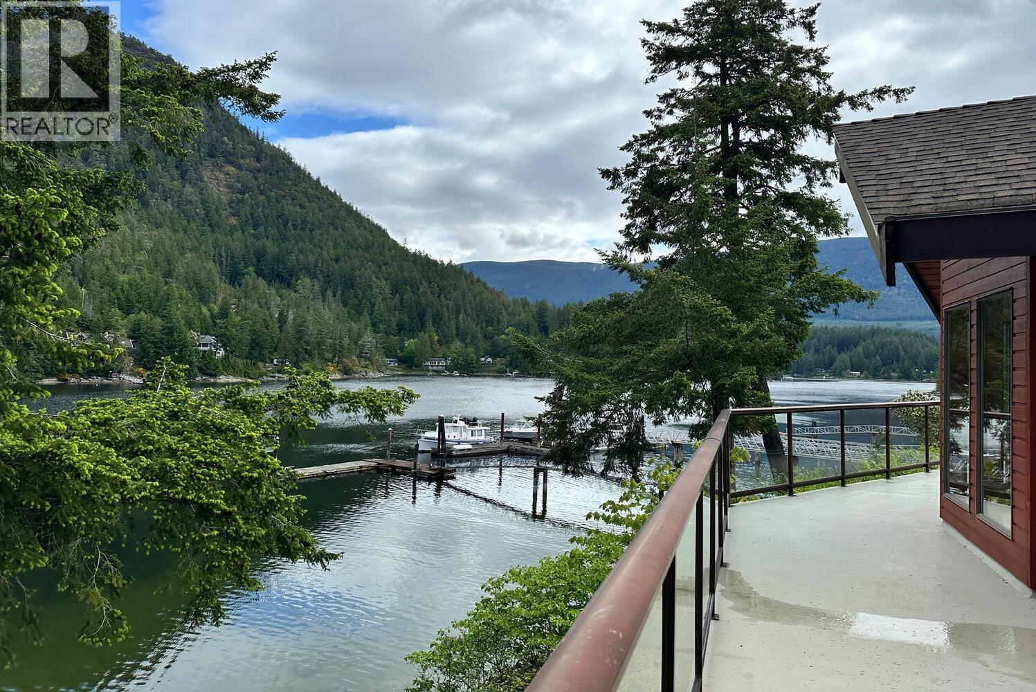 13119 Narrows Road, Madeira Park, British Columbia  V0N 2H1 - Photo 4 - R3155518