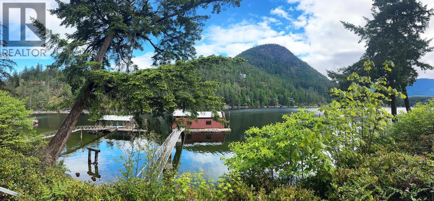 13119 Narrows Road, Madeira Park, British Columbia  V0N 2H1 - Photo 6 - R3155518