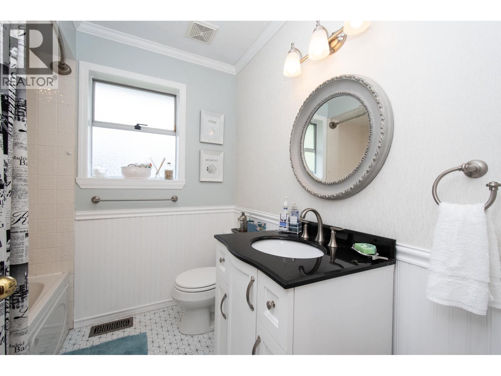4594 Teviot Place, North Vancouver, British Columbia V7R 4M5 - Photo 23 - R3155531