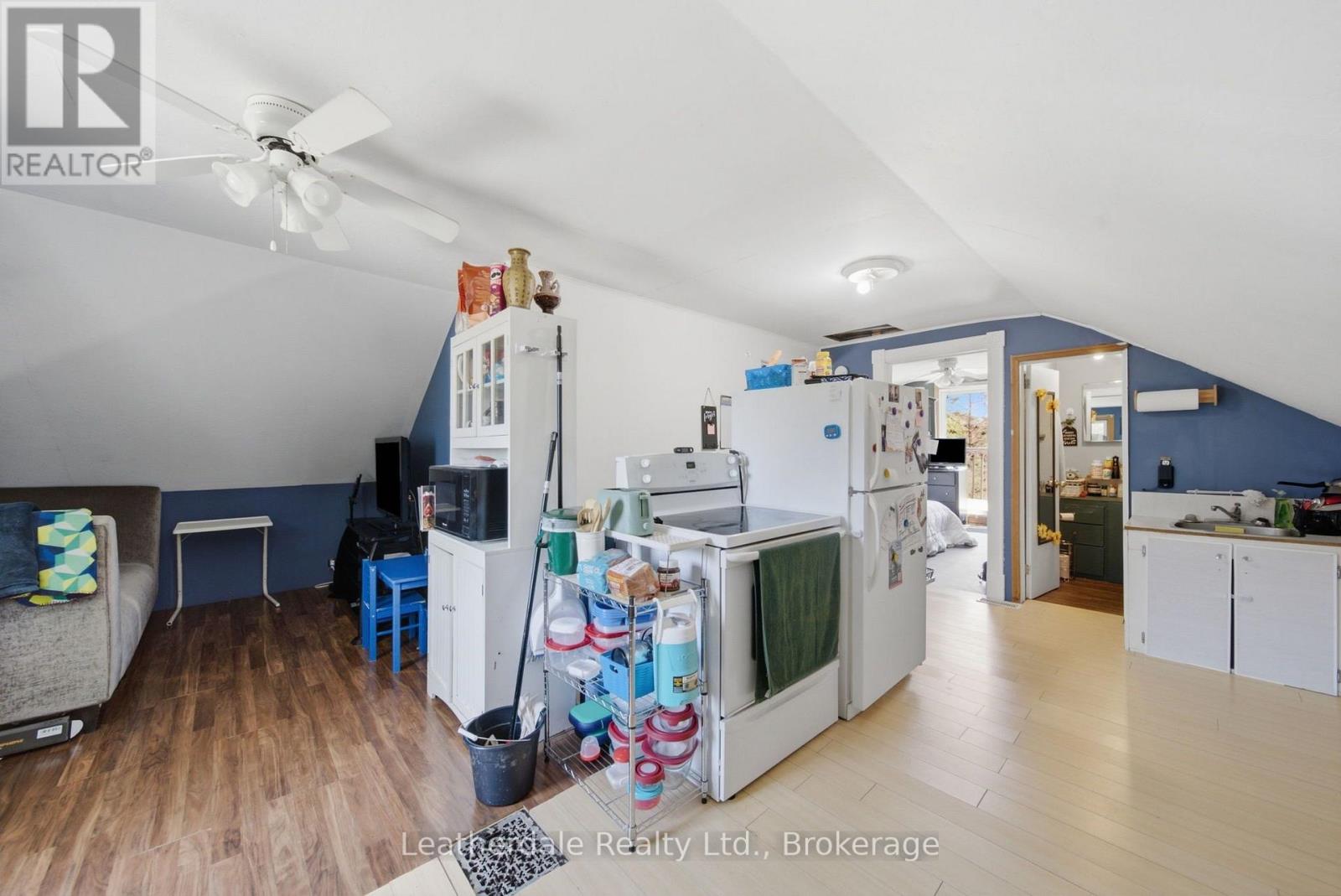 87 Bond Street, Orillia, Ontario  L3V 1J7 - Photo 16 - S13672502