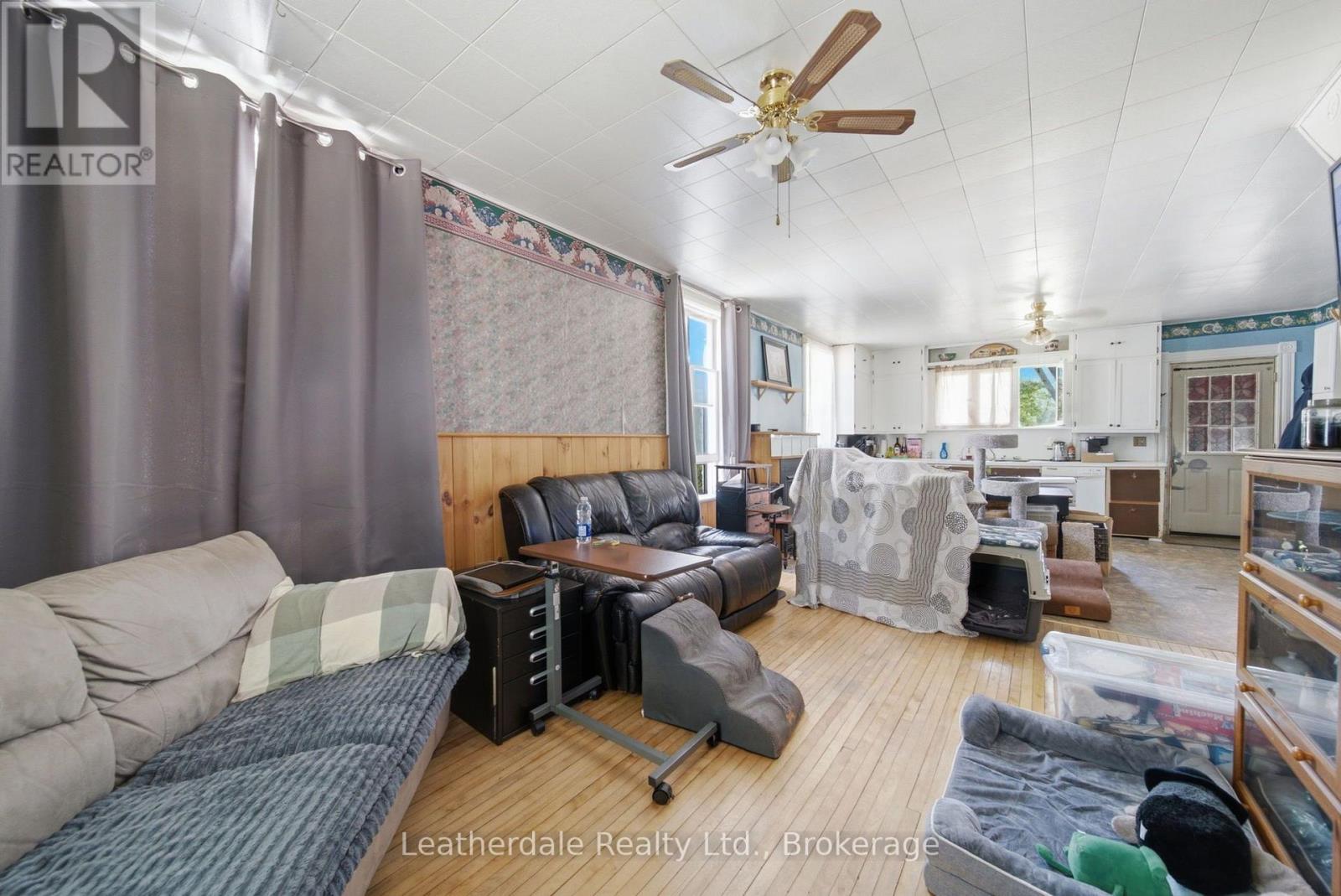 87 Bond Street, Orillia, Ontario  L3V 1J7 - Photo 3 - S13672502
