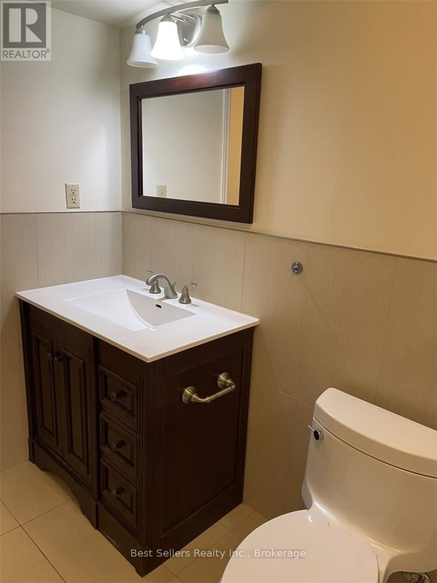 Lower - 2089 The Chase, Mississauga, Ontario  L5M 3B8 - Photo 6 - W13551452