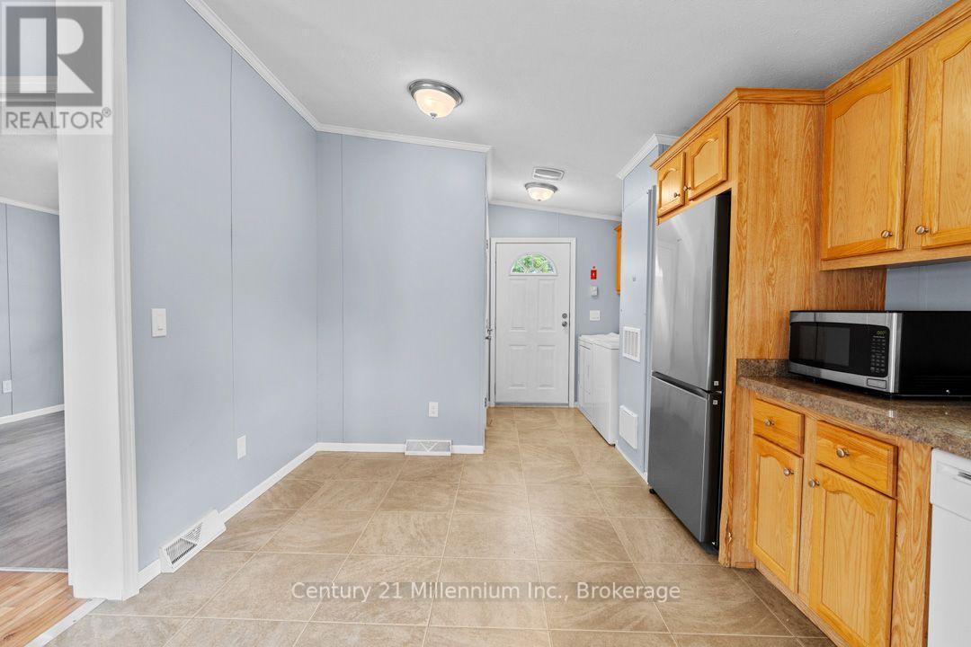 110 Rosewood Drive, Georgian Bluffs, Ontario  N4K 5N5 - Photo 21 - X13672470