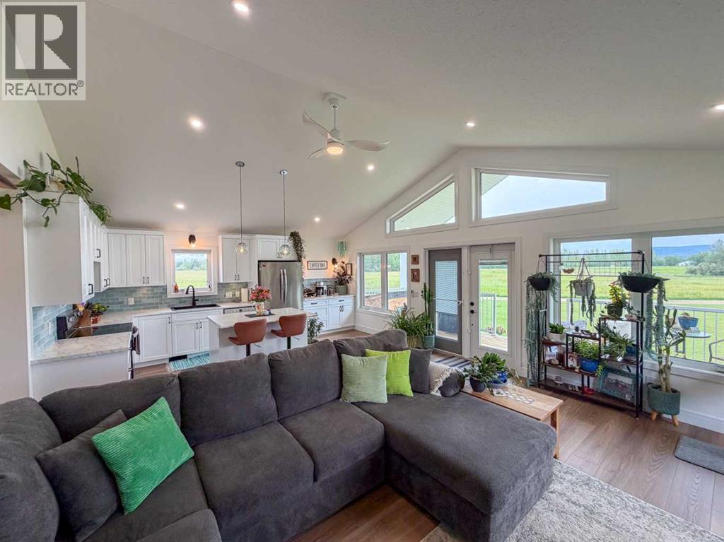 593038 Hwy 32 Highway, Rural Woodlands County, Alberta  T7S 1P3 - Photo 8 - A2336407