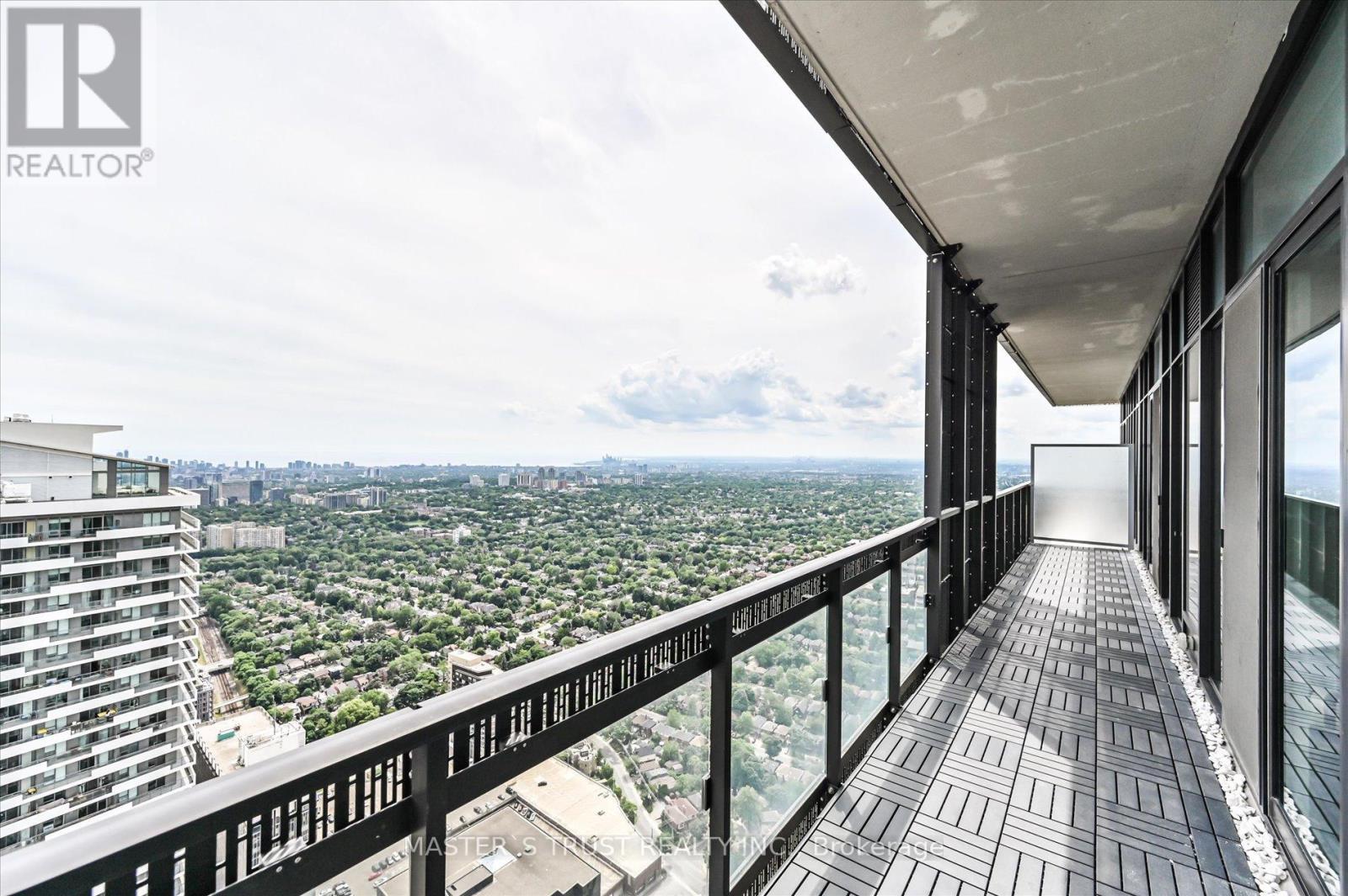 Ph5801 - 8 Eglinton Avenue E, Toronto, Ontario M4P 0C1 - Photo 28 - C13672528