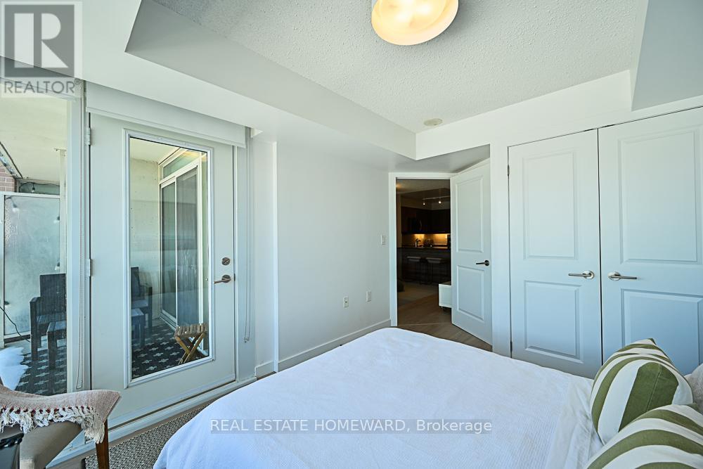 913 - 125 Western Battery Road, Toronto, Ontario  M6K 3R8 - Photo 7 - C13672592
