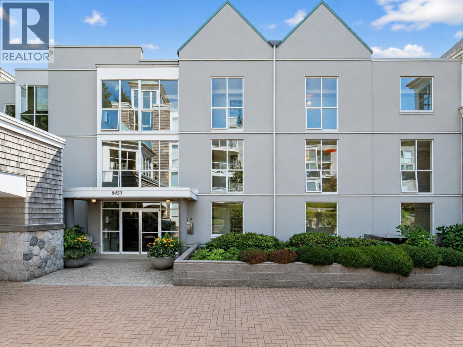 312 8450 Jellicoe Street, Vancouver, British Columbia V5S 4S9 - Photo 1 - R3154943