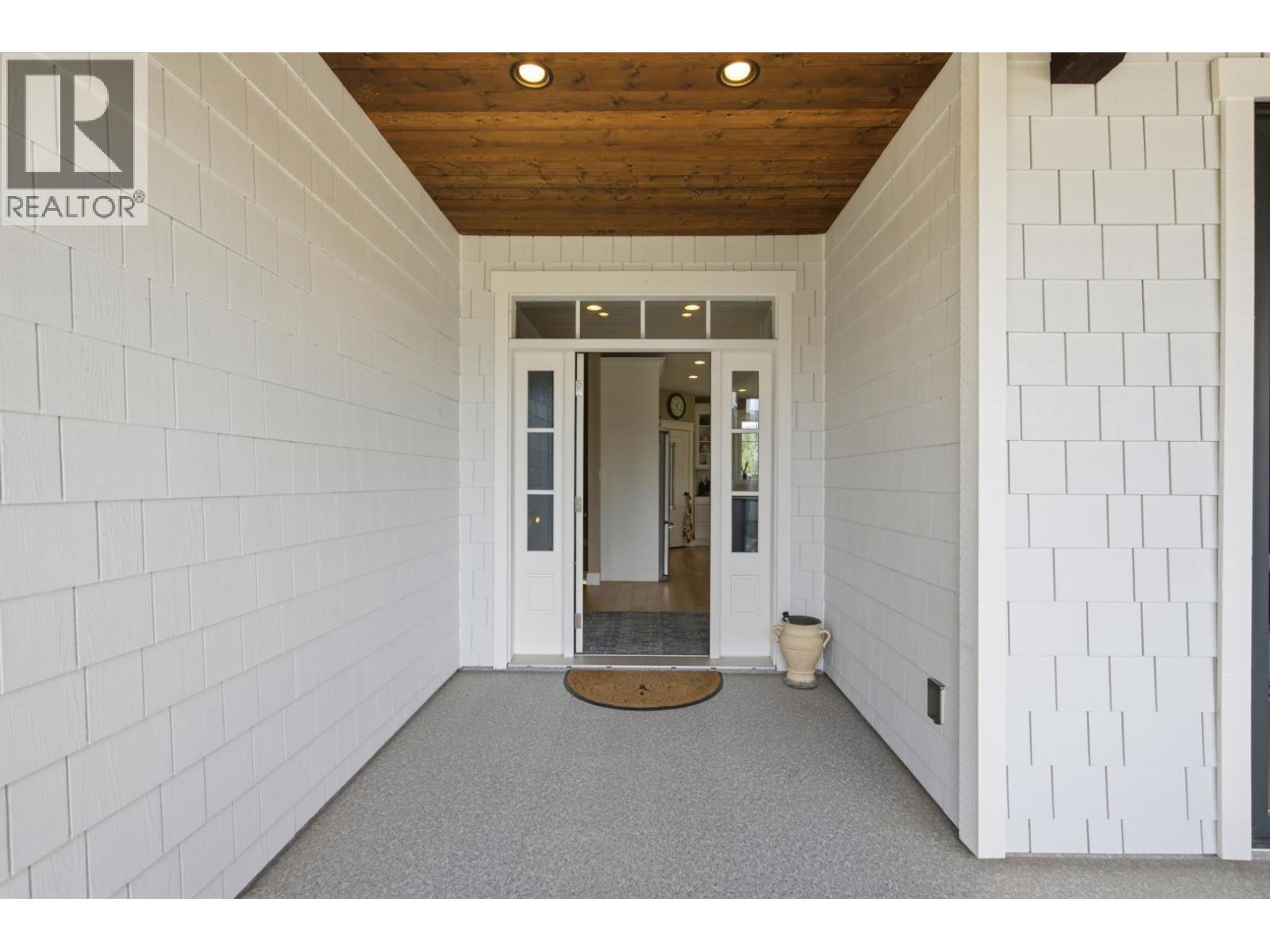 9336 Jorgensen Place, Halfmoon Bay, British Columbia  V7Z 1B4 - Photo 31 - R3155526