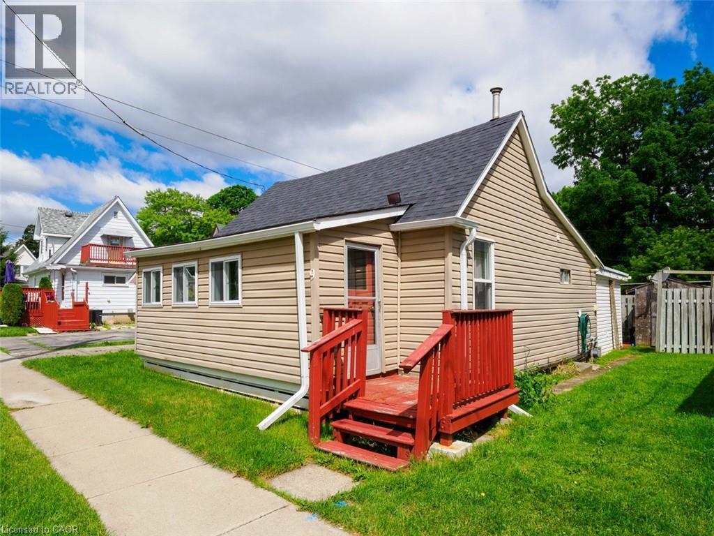 9 MARSHALL Lane, Simcoe, Ontario